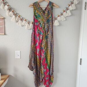 Sundance Feathers By Tolani Luana Beach Paisley Handkerchief Sleeveless Dress SP